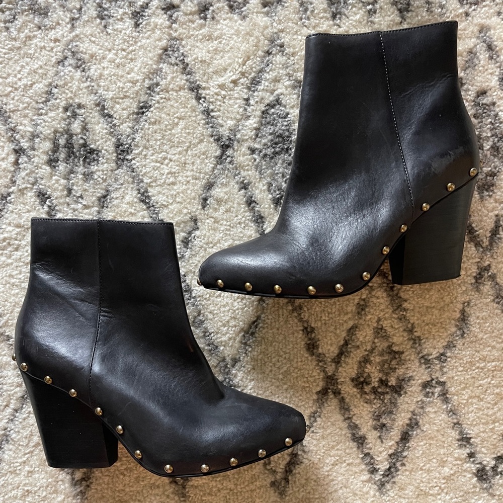 BDG black booties SIZE 7